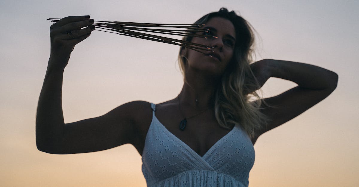 découvrez les bienfaits du sauge blanc, une plante sacrée utilisée pour la purification et la méditation. explorez ses propriétés, son utilisation dans les rituels spirituels et son rôle dans la tradition amérindienne.