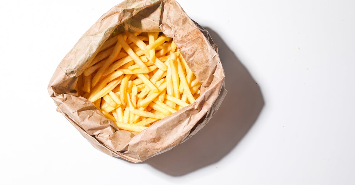 découvrez des substituts d'huile de cuisson qui ajouteront saveur et texture à vos plats tout en préservant votre santé. explorez des alternatives saines et savoureuses pour remplacer les huiles classiques dans vos recettes.